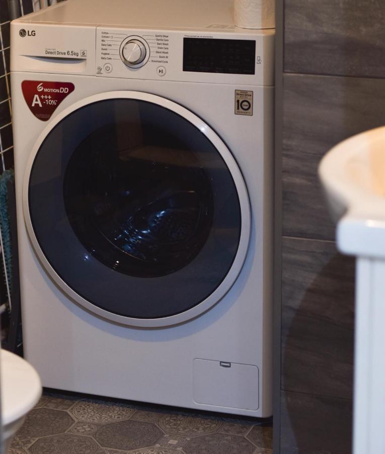 Paju Apartement With Sauna Võru Eksteriør bilde
